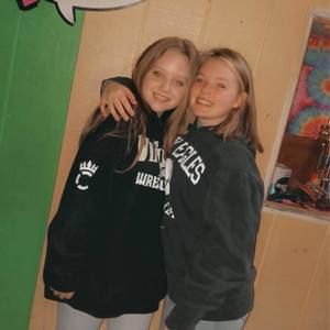 Meet your Posher, Addison